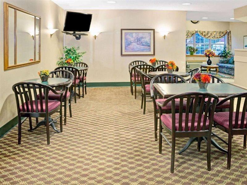 Microtel Inn By Wyndham Raleigh-Durham Airport Morrisville Exterior foto