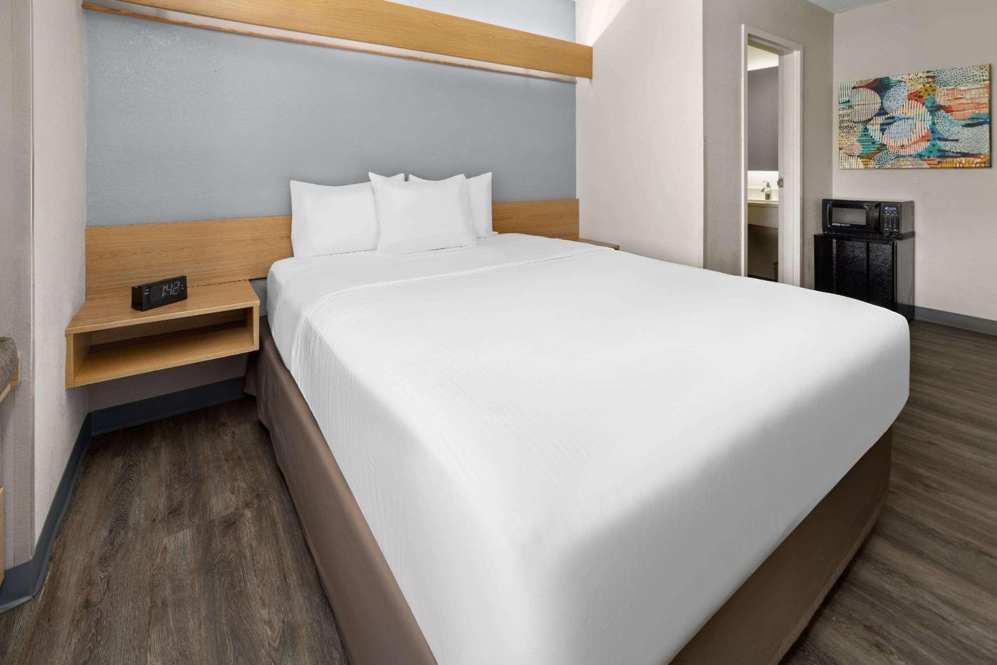 Microtel Inn By Wyndham Raleigh-Durham Airport Morrisville Exterior foto